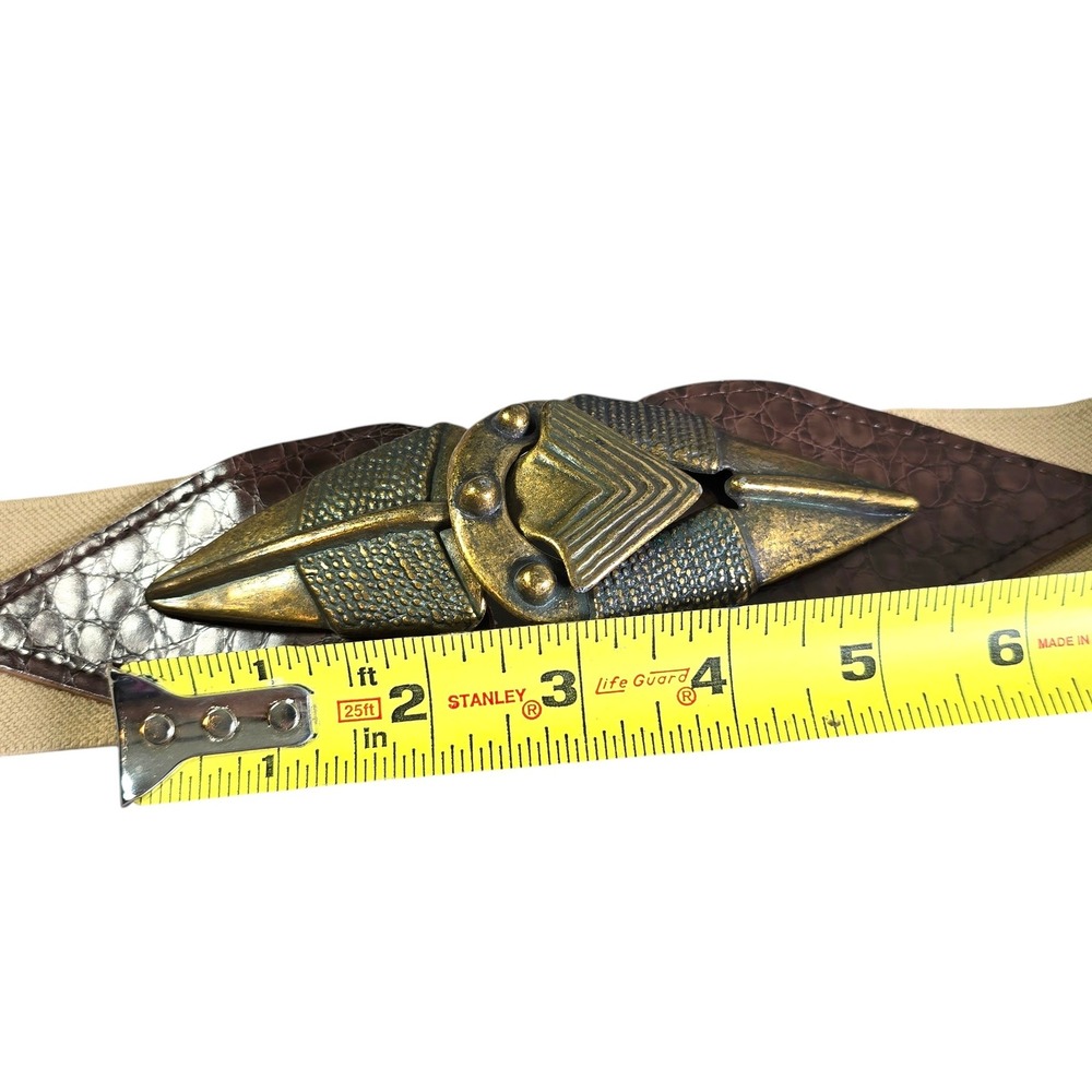 Vintage Wide Elastic Cinch Belt Tan Brown Arrow Brass Sculptural Buckle 31in - Picture 7 of 9